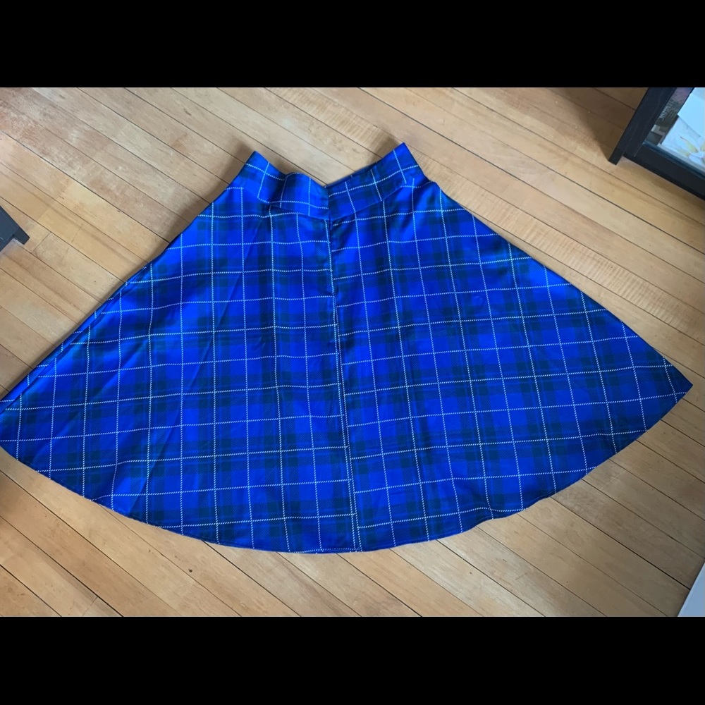 Unique Vintage Circle Skirt with Pockets